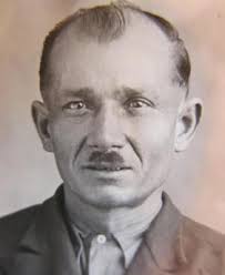 Bak dette piggtrådgjerdet bodde familien Josef