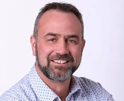 Respected business and community man dies