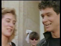 دانلود فیلم سینمایی Screwballs II 1985-Loose Screws 1985 با زیرنویس چسبیده