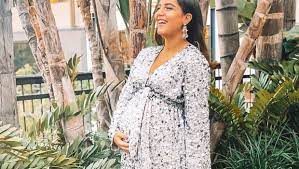 Pair it with some heels and pretty earrings … and bam! 27 Fun Maternity Dresses For Wedding Guests To Help You Glam Up