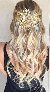Beautiful Hairstyle With A Jewelry For Anyone Who Wants To Look Like Perfect Long Hair Styles Bridal Hair Inspiration Hair Styles