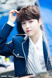 Kim jae hwan is confirmed to be the first wanna one member to attend park ji hoon's fan meeting after maroo entertainment sent out invites! Wanna One Pics Twitterissa Press 180214 Kim Jaehwan Wannaone ê¹ì¬í ì¬í Kimjaehwan Jaehwan Https T Co 0vmhc1ciwo