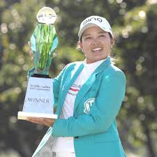 株式会社ニトリ（以下、ニトリ）が主催する、jlpga ツアー『ニトリレディスゴルフトーナメント』は、来る8 月 27 日（木）から30 日（日）までの4 日間、北海道小樽市の小樽カントリー倶楽部で開催いたします。 ãƒ‹ãƒˆãƒªãƒ¬ãƒ‡ã‚£ã‚¹ãŒç„¡è¦³å®¢ã§é–‹å‚¬ è³žé‡'ã¯ï¼'å„„å††ã«å€å¢— Golfå ±çŸ¥