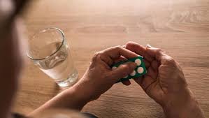 Manager analisis i dosis obat ranitidine, dosis ranitidin, dosis ranitidine, efek samping dan bahaya ranitidin, efek samping ranitidin bahaya ranitidin ranitidin adalah obat yang digunakan untuk menangani gejala atau penyakit yang berkaitan dengan produksi asam berlebih di dalam lambung. Kenapa Ranitidin Ditarik Dari Peredaran Ini 4 Faktanya