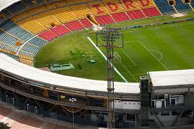 O estádio nemesio camacho, conhecido como el campín, é o principal estádio de bogotá, colômbia. Estadio Nemesio Camacho El Campin Acesco