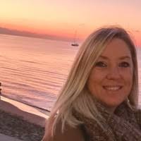 300+ Profile mit dem Suchbegriff „Barbara“