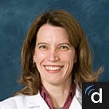 Melissa Tinney's Instagram, Twitter & Facebook