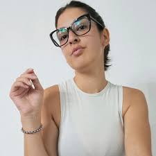 MultifaceticaJireh (@multifaceticajireh)