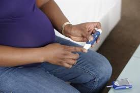A blood sugar level of 190 milligrams per deciliter (mg/dl), or 10.6 millimoles per liter (mmol/l) indicates gestational diabetes. Diabetes And Pregnancy