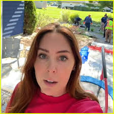 Clare Bowen & Brant Daugherty Fake Being A Family in Hallmark's New Movie  '#Xmas'