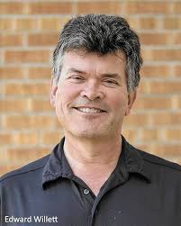 Shapers of Worlds Volume II: Science fiction and fantasy by authors  featured