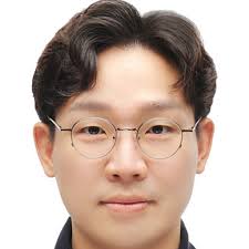 Han Seung JANG