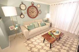 Rita Gloria Sala De Estar Living Room Beige Sofa Coffee Table Mint Clock Wall Tre Beige Sofa Living Room Living Room Carpet Living Room Turquoise