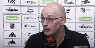 Alfredo Arias: "Aún estamos construyendo el equipo"