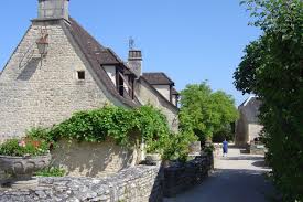 Première fois en tente glamping et on. La Paille Basse Camping De Luxe Lot Souillac