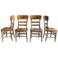 Pre Prohibition Jung Brewery Tavern Chairs Set Of 4 In 2020 Chair Set Chair Tavern