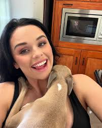 A moment for the girls 💅 (8 is a Jumpscare) @cedarandsprinkle