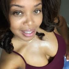 Natasha Conn's Instagram, Twitter & Facebook