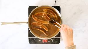 bratwurst mit zwiebelsauce selber machen schritt 3 bangers and mash recipe cinnamon swirl bread comfort food recipes dinners