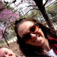 Ilene Shane's Instagram, Twitter & Facebook