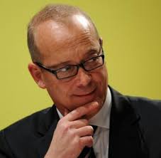 Fußball-Bundesliga: BVB verlängert mit Geschäftsführer Treß