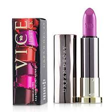 I know, this color is not original or bold, it doesn't look like much in the tube but it's just a very nice shade and above all, it goes with all my eye makeup! Urban Decay Vice Lipstick Wired Cream 3 4g Germany