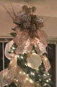 40 Christmas Tree Decorating Ideas To Copy Society19 Uk Christmas Tree Topper Bow Gold Christmas Decorations Shabby Chic Christmas Tree