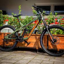 Pin Auf Free Wheels