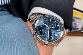 Maybe you would like to learn more about one of these? Hands On Tag Heuer Carrera Sport Chronograph Calibre 02 Luxify