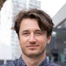 Levon Grant's Instagram, Twitter & Facebook