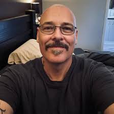 Can a backtrack play automatically in a set?