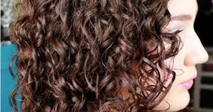 Today was the test on second day curls. How To Refresh 2nd Day Curly Hair Naturallycurly Com