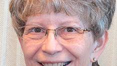 Janet Lander's Instagram, Twitter & Facebook