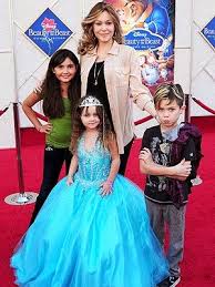 Alabama barker is taking more shots at shanna moakler. Spotted Shanna Moakler S Budding Beauty People Com