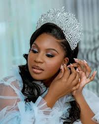 Let's pray! Oh Lord my Father, in the name of Jesus, may my home be a place  where time spent together brings growth, joy, and direction.