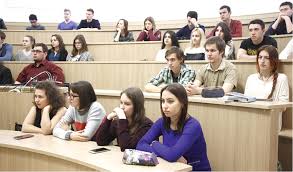 Titu maiorescu ,facultatea de medicina nu este un spiru haret. Taxele De Studiu La UniversitÄƒÅ£i De Stat Si Private Intre 2 000 Si 19 100 De Lei Anual Ziarul Prahova