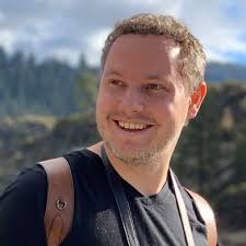 Run marketing intelligence directly in Snowflake and SQL Server