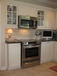 White Down Cc 50 Benjamin Moore Design Pictures Remodel Decor And Ideas Kitchen Inspirations Benjamin Moore Kitchen Kitchen Flooring