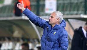 Tottenham hotspurs despide al estratega portugués. E Oficial Jose Mourinho Despedido Do Tottenham Futebol Correio Da Manha