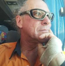 What are relatively cheap things to do in North Bali for two adults and two  children?