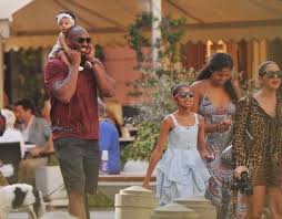 As you likely could have guessed, vanessa bryant was more than touched. Kobe Bryant Vacations In Italy With His Family
