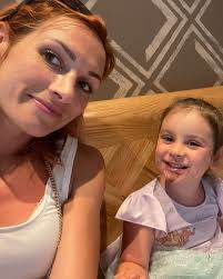 Seeing double! Kate Beckinsale attended a Los Angeles Lakers game with her  lookalike daughter, Lily Mo Sheen. Head to the link in bio for more photos  💕