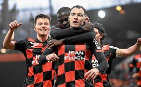 « On garde beaucoup de combativité, d’énergie et de volonté de gagner » : la huitième place de Ligue 1 en jeu lors de FC Lorient - Strasbourg