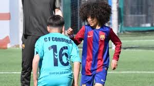 La historia de Adam Qaroual, el malabarista más especial de La Masia