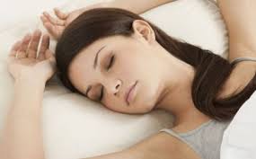 والحفاظ على درجة حرارة منخفضة نسبيا أثناء النوم يساعد على نمو الهرمونات وبالتالي يحفظ الحيوانات المنوية لتعمل بشكل أفضل. ØªÙØ³ÙŠØ± Ø±Ø¤ÙŠØ© Ø§Ù„Ø§Ø®Øª Ø§Ù„Ø¹Ø§Ø±ÙŠØ© ÙÙŠ Ø§Ù„Ù…Ù†Ø§Ù… Ù…ÙˆÙ‚Ø¹ Ø§Ù„Ù†ÙØ§Ø¹ÙŠ