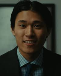 VISA 𝙀𝙭𝙘𝙡𝙪𝙨𝙞𝙫𝙚 𝙋𝙧𝙚𝙢𝙞𝙚𝙧𝙚 Faced with deportation at the end  of his work permit, an Asian employee tries to get hate-crimed to secure a  green card. Watch Now