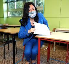 I post sono a cura della ministra. Lucia Azzolina Eta Altezza Peso Lauree Lavoro Origini Marito Fidanzato