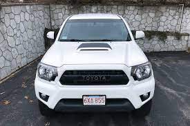 Each one of the decals comes in a variety of colors and sizes for you to choose from and there. 2nd Gen Anti Glare Hood Scoop Decal Shipping Now Tacoma World