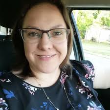 Elizabeth Winchester (@ElizBarrow)