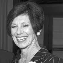 Loretta Cass's Instagram, Twitter & Facebook